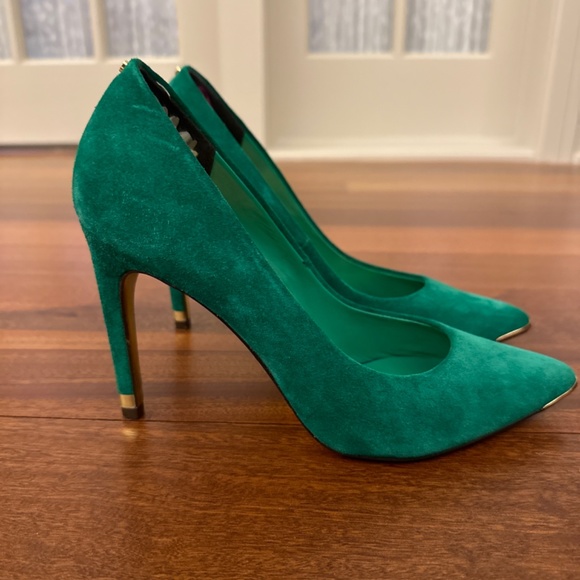 Emerald green heels - Picture 2 of 7